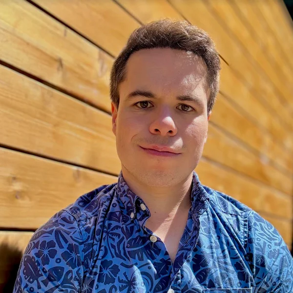 Chris Rhodes